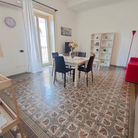 Appartamento Casa Lia Al Centro Di Palermo Esterno foto